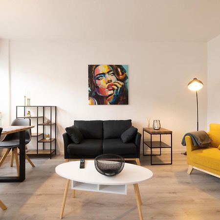 ☆ Modern Stylish Flat In Central Location ヴィルヘルムスハーフェン エクステリア 写真